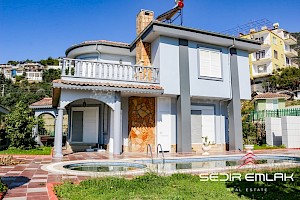 Luxury sea view furnished villa for sale in Alanya cent-rum alanya