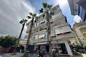 Renovated 2+1 Apartment in Alanya Center - Close to the Beach, Ideal for Investment and Living! alanya
