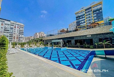 FOR SALE – Ultra-luxurious, furnished, spacious and bright 3+1 apartment in Mahmutlar alanya 